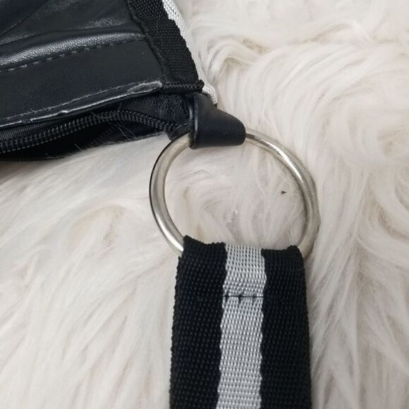 Bijoux Terner Black VEGAN LEATHER Hobo Bag. - Picture 9 of 12